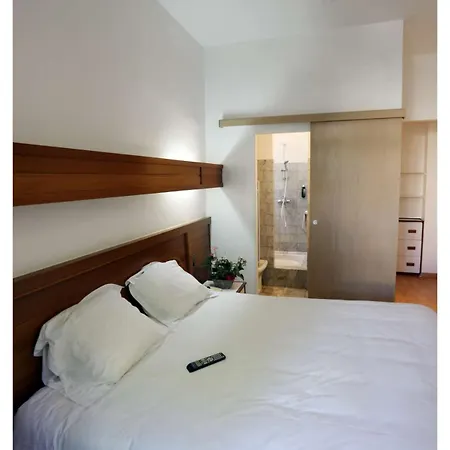 Belleville מלון 3*