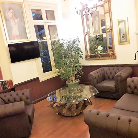 Belleville Hotel 3*